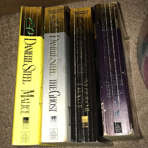 Danielle Steel-Set of 4 Books - Picture 3 of 9